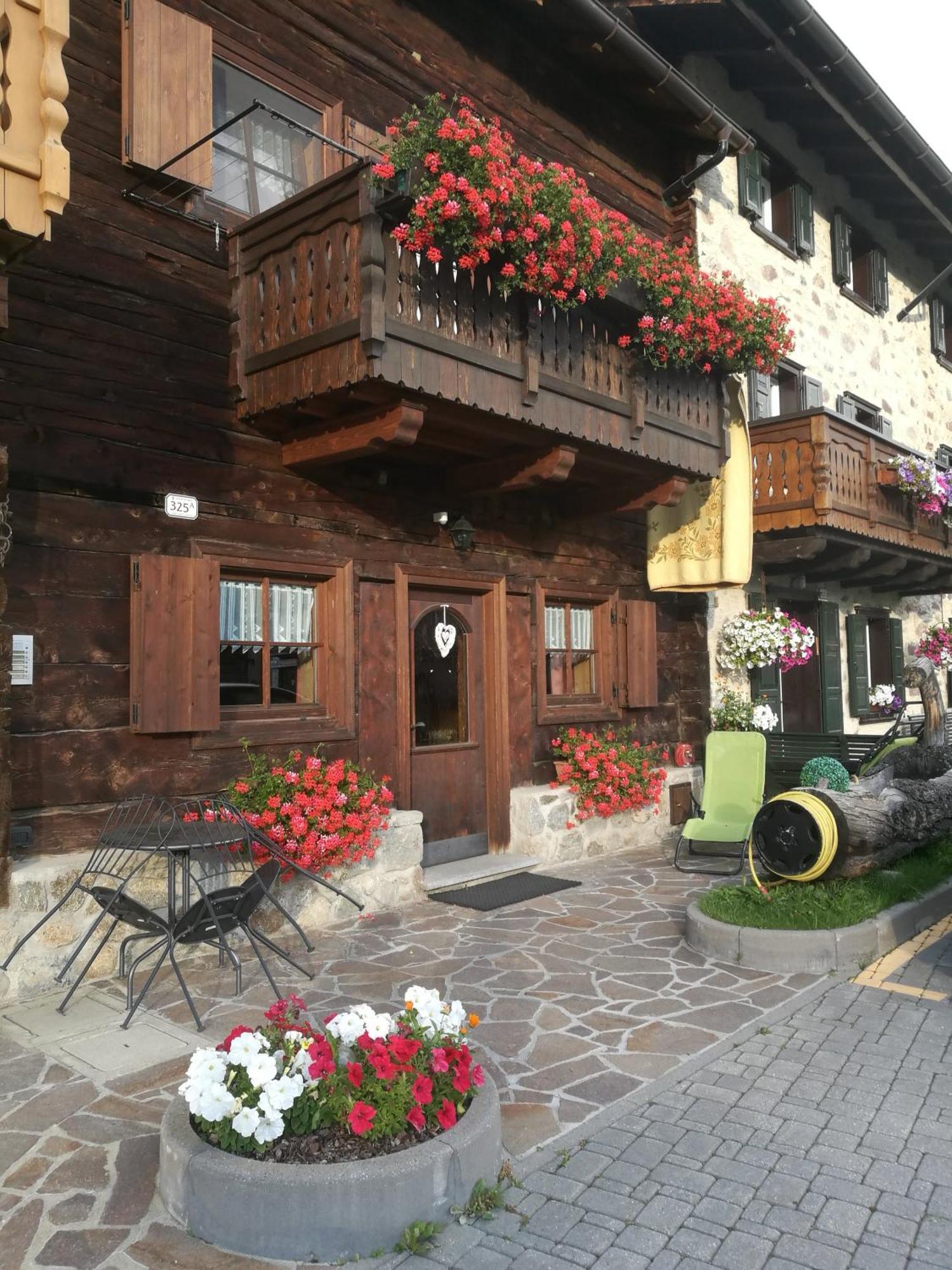 Chalet Claudia Ливиньо Экстерьер фото